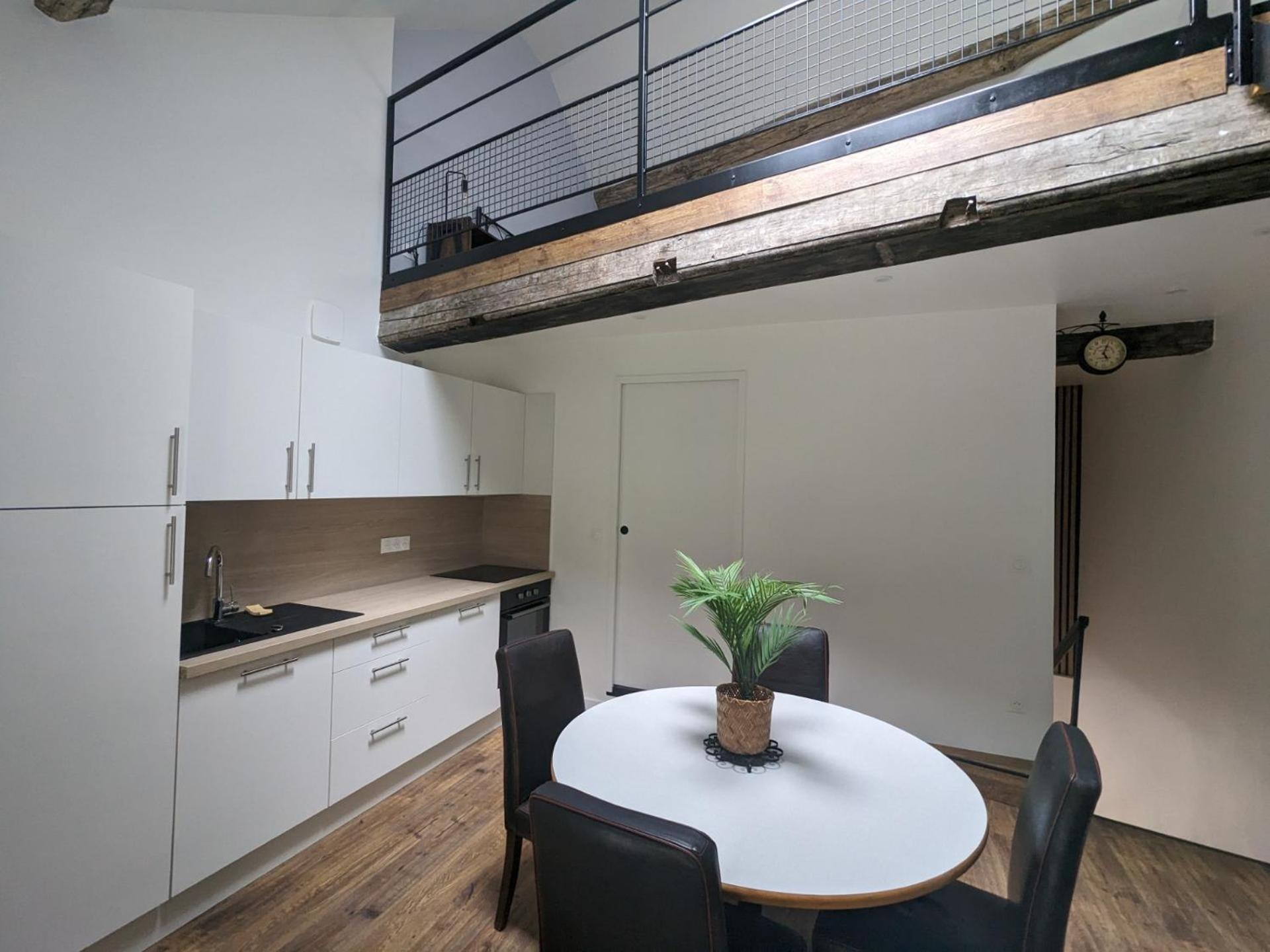 Вилла La Casa Bosch Sombernon Экстерьер фото